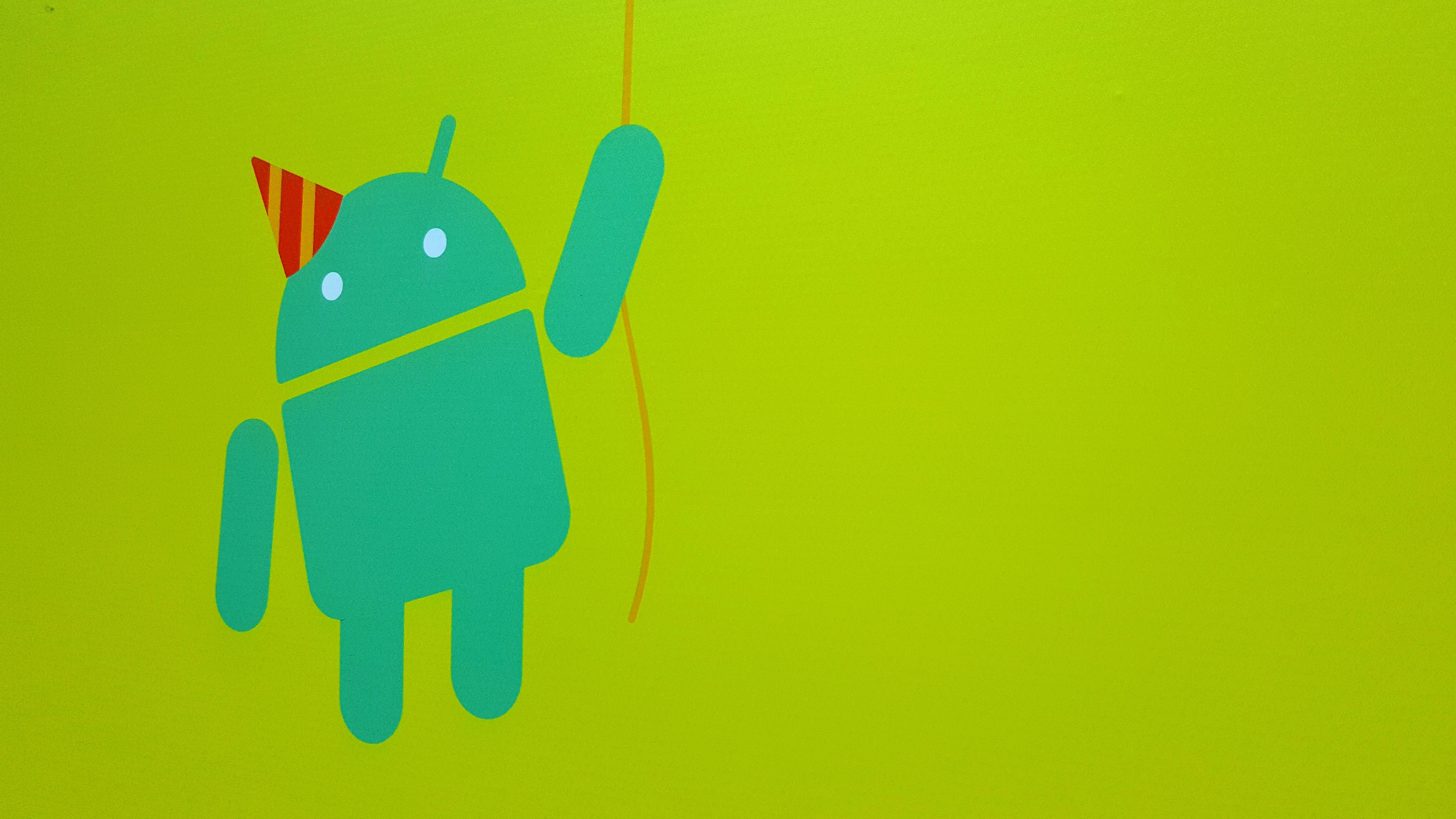 Picture of Android robot with birthday hat on